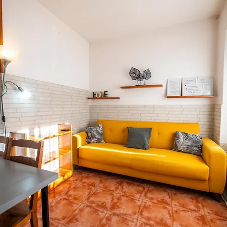 Cerca De La Playa Apartment *
