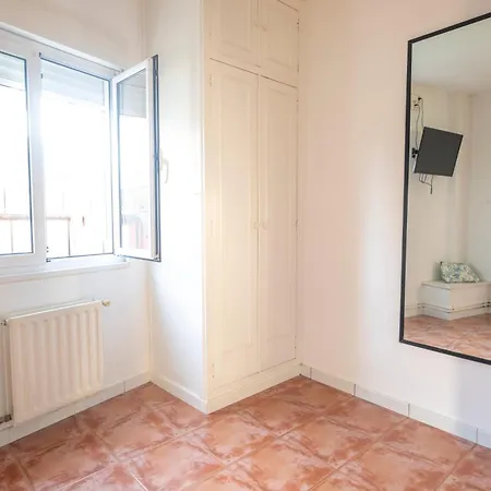 Apartmán Cerca De La Playa *